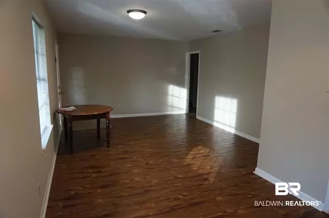 116 Vanderbilt Dr, Mobile, AL 36608 photo 3