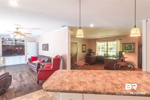 4109 N Lake Cir, Mobile, AL 36693 photo 13