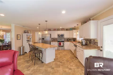 4109 N Lake Cir, Mobile, AL 36693 photo 8