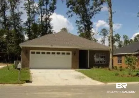 180 Mark Twain Loop, Foley, AL 36535 photo 1