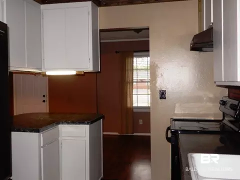 804 E Craig St, Atmore, AL 36502 photo 9