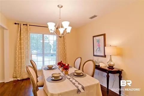 3300 Dundee Ct, Mobile, AL 36695 photo 5