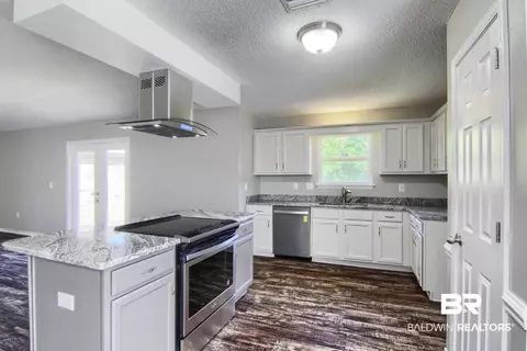 1059 Amazon Dr, Foley, AL 36535 photo 5