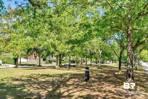 3985 Wimbledon Park, Mobile, AL 36608 photo 1