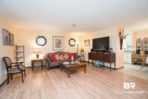 622 E Walker Ave, Foley, AL 36535 photo 3