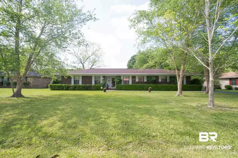 622 E Walker Ave, Foley, AL 36535 photo 1