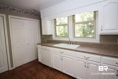 203 Kenan St, Mobile, AL 36606 photo 14