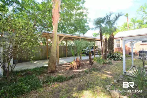 261 Mohawk St, Mobile, AL 36606 photo 3