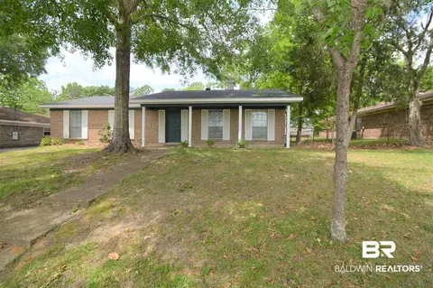 2704 Longleaf Dr, Mobile, AL 36693 photo 1