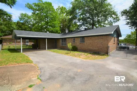 2704 Longleaf Dr, Mobile, AL 36693 photo 3