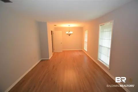 2704 Longleaf Dr, Mobile, AL 36693 photo 8