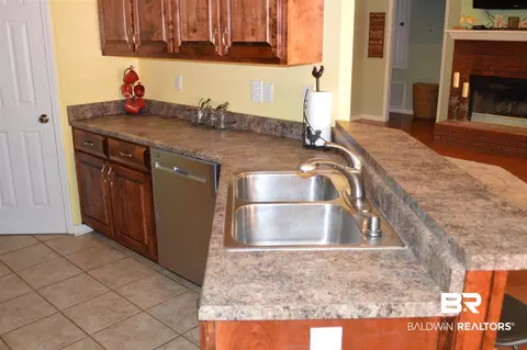 13887 Harley Ct, Stapleton, AL 36578 photo 7
