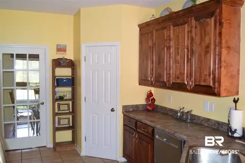 13887 Harley Ct, Stapleton, AL 36578 photo 9