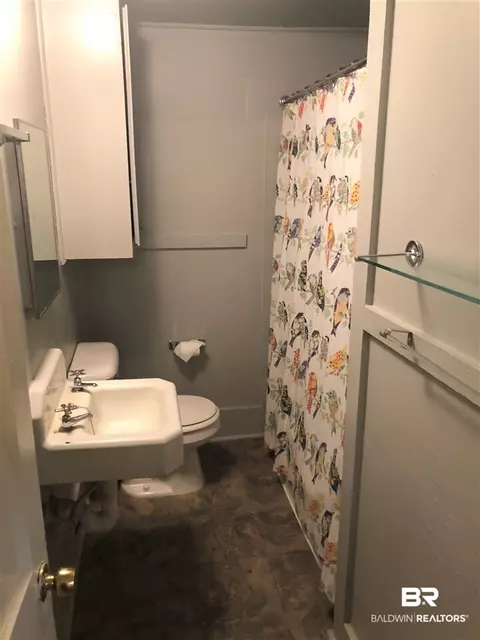 1704 Laurel St, Mobile, AL 36604 photo 8