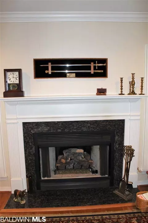 463 Pine Ct, Mobile, AL 36608 photo 4