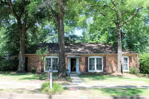 463 Pine Ct, Mobile, AL 36608 photo 1