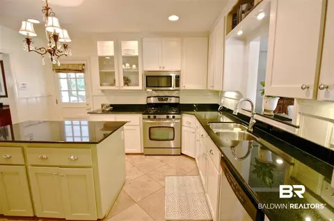 625 E Chelsea Dr, Mobile, AL 36608 photo 10