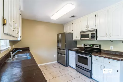 14005 Trawick Rd, Stapleton, AL 36578 photo 2