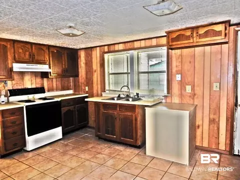 4032 Nowling Rd, Jay, FL 32565 photo 2