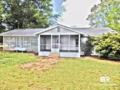 4032 Nowling Rd, Jay, FL 32565 photo 1