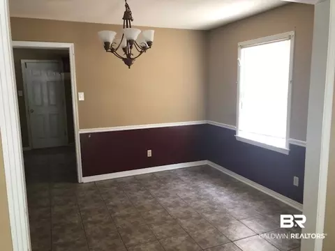 316 Judson Dr, Mobile, AL 36608 photo 2