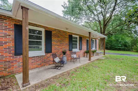 4654 Nelson Dr, Mobile, AL 36608 photo 2