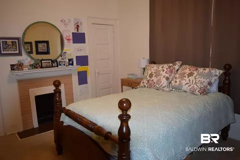 206 Lee St, Chickasaw, AL 36611 photo 29