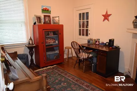 206 Lee St, Chickasaw, AL 36611 photo 23