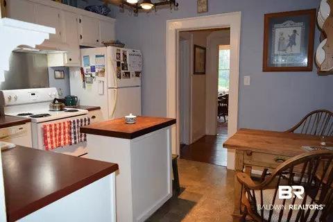 206 Lee St, Chickasaw, AL 36611 photo 21