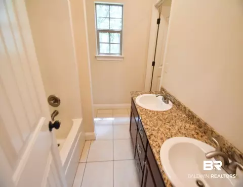 163 Stephens St, Mobile, AL 36606 photo 9