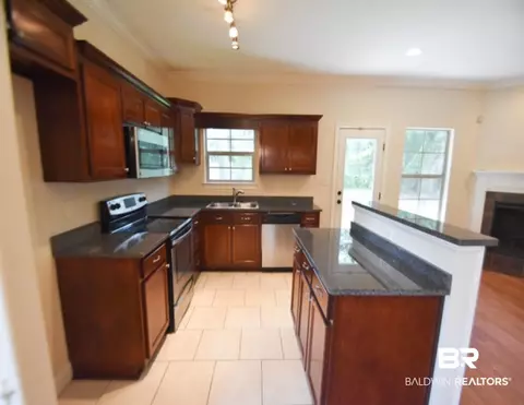 163 Stephens St, Mobile, AL 36606 photo 6