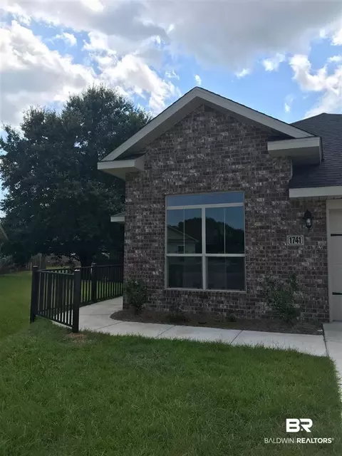 1741 Firefly Ln, Foley, AL 36535 photo 1