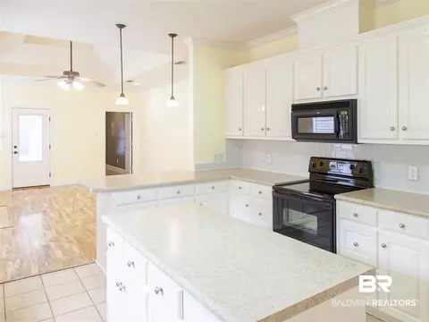 900 Galoway Ave, Mobile, AL 36609 photo 7