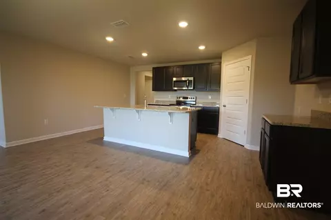 8338 Irwin Loop, Daphne, AL 36526 photo 4