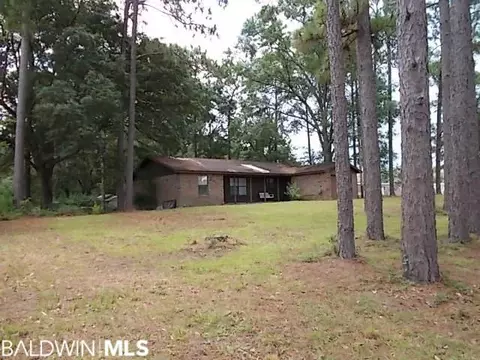13396 N Main St, Elberta, AL 36530 photo 2