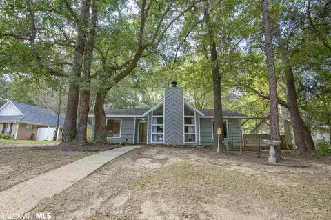 138 Montclair Loop, Daphne, AL 36526 photo 3