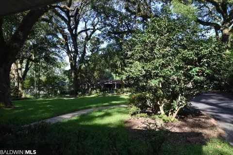 1320 Carre Dr, Mobile, AL 36618 photo 6