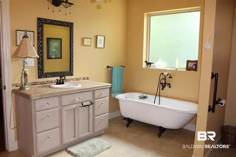9051 Hammock Rd, Elberta, AL 36530 photo 8