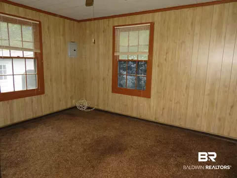 307 3rd St, Chickasaw, AL 36611 photo 8