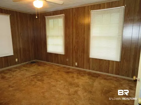307 3rd St, Chickasaw, AL 36611 photo 7