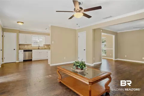 3324 Meadow Ln, Mobile, AL 36618 photo 8