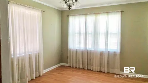 403 E Laurel St, Atmore, AL 36502 photo 15