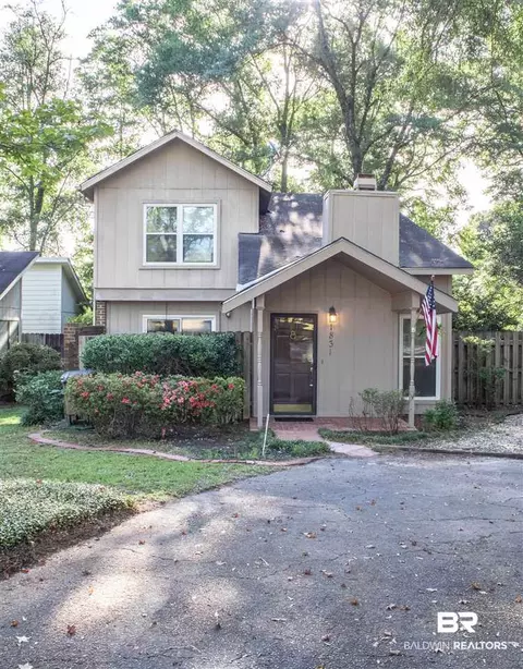 1831 Spring Brook Ct, Mobile, AL 36609 photo 1