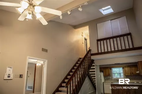 1831 Spring Brook Ct, Mobile, AL 36609 photo 4