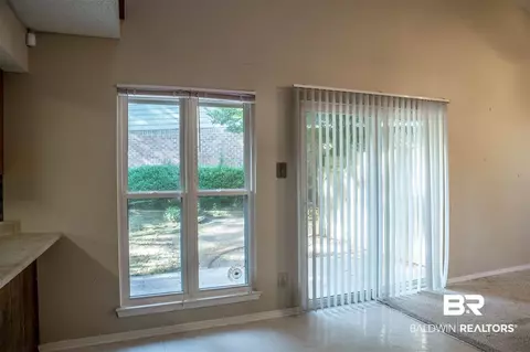 1831 Spring Brook Ct, Mobile, AL 36609 photo 7