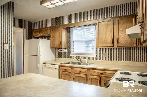 1831 Spring Brook Ct, Mobile, AL 36609 photo 10