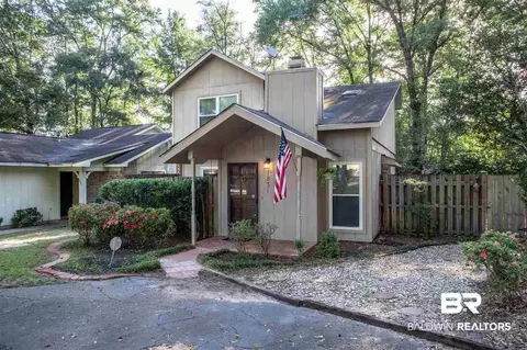 1831 Spring Brook Ct, Mobile, AL 36609 photo 2
