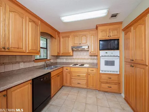 416 Ridgewood Dr, Daphne, AL 36526 photo 9