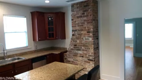 1410 Old Shell Rd, Mobile, AL 36604 photo 14