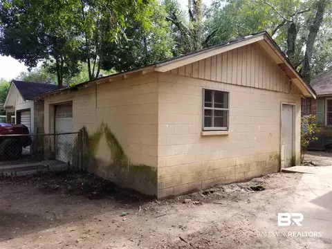 315 Lee St, Chickasaw, AL 36611 photo 7